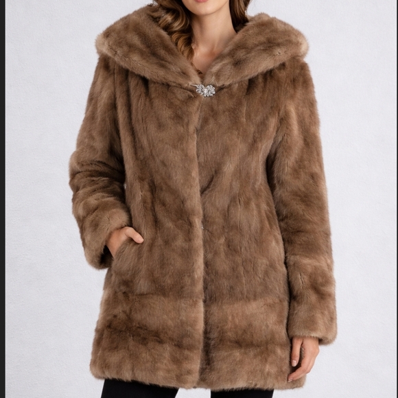 Littman Fur Milwaukee Jackets & Blazers - Littmin's Furs Milwaukee Mink Fur Coat